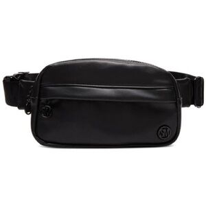 Steve Madden ACTIVATE Bag in black.